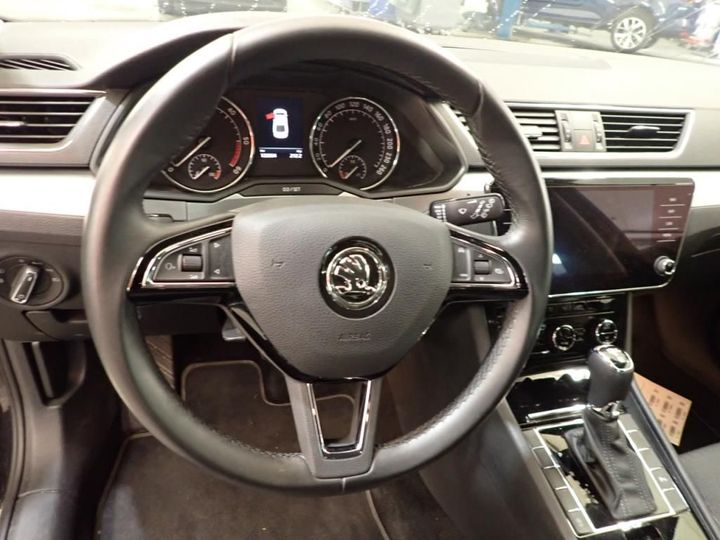 Photo 9 VIN: TMBAH7NP5K7013414 - SKODA SUPERB 5P 