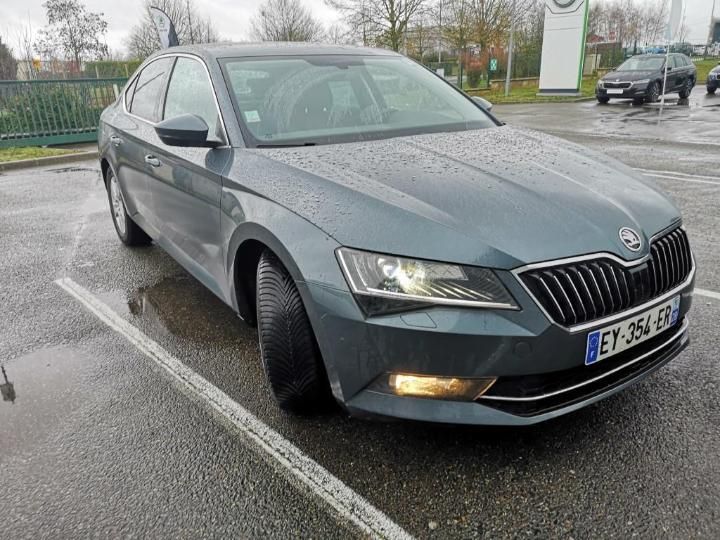 Photo 30 VIN: TMBAH7NP6J7594761 - SKODA SUPERB 