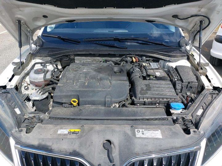 Photo 35 VIN: TMBAH7NP6K7029993 - SKODA SUPERB 