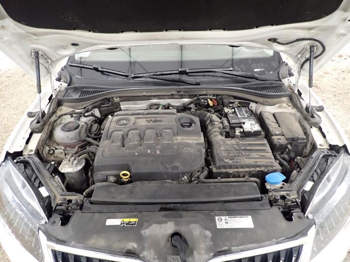 Photo 6 VIN: TMBAH7NP6K7034062 - SKODA SUPERB 