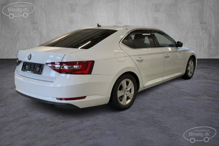 Photo 3 VIN: TMBAH7NP7J7566810 - SKODA SUPERB 