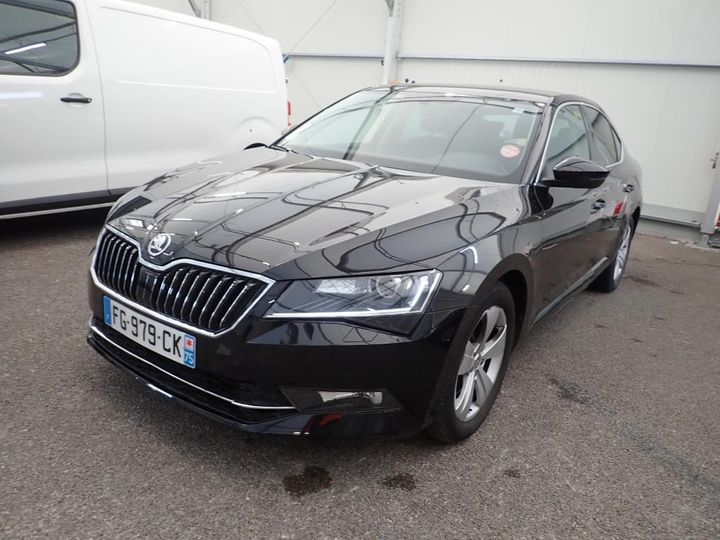 Photo 1 VIN: TMBAH7NP7K7013253 - SKODA SUPERB 5P 