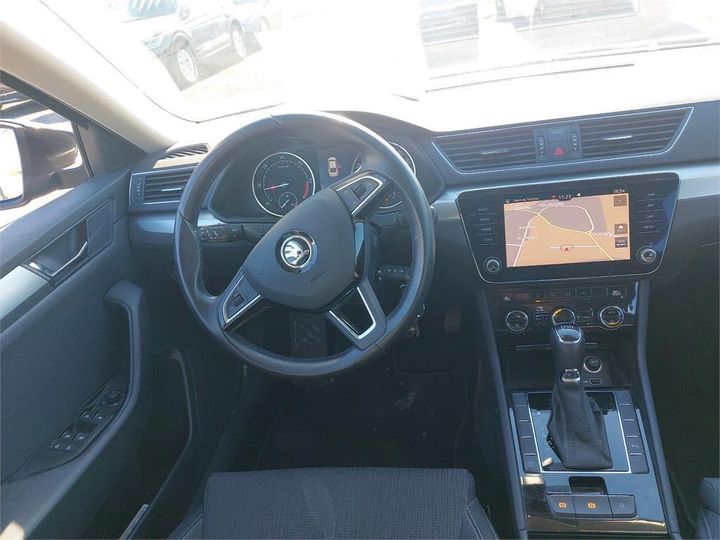 Photo 2 VIN: TMBAH7NP9K7048165 - SKODA SUPERB 