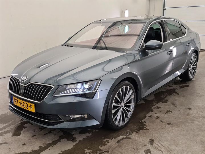 Photo 1 VIN: TMBAH9NP1J7557256 - SKODA SUPERB 