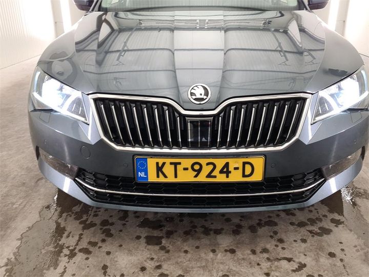 Photo 5 VIN: TMBAH9NP3H7510384 - SKODA SUPERB 