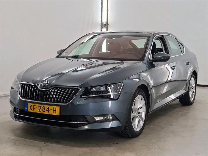 Photo 1 VIN: TMBAH9NP3K7034645 - SKODA SUPERB 