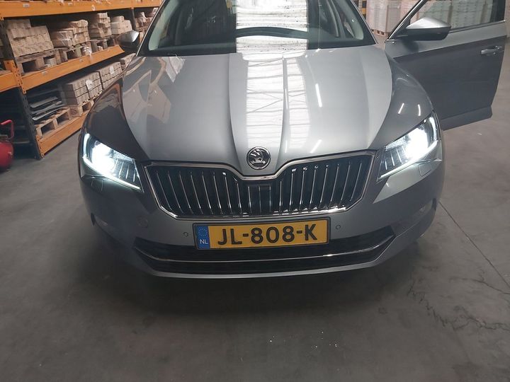 Photo 1 VIN: TMBAH9NP7G7075075 - SKODA SUPERB 