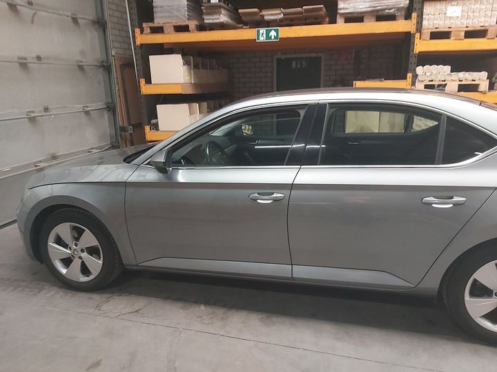 Photo 4 VIN: TMBAH9NP7G7075075 - SKODA SUPERB 