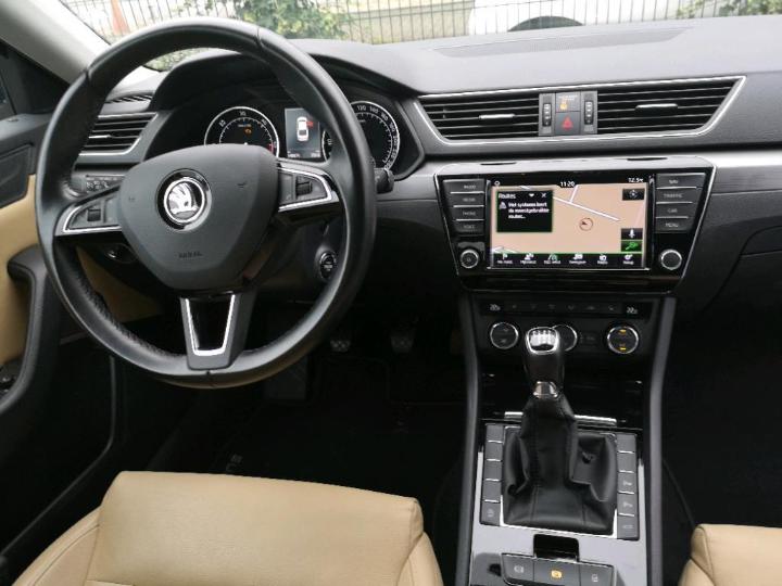 Photo 6 VIN: TMBAH9NP8H7028428 - SKODA SUPERB 