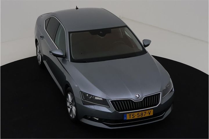 Photo 2 VIN: TMBAH9NPXK7025540 - SKODA SUPERB 