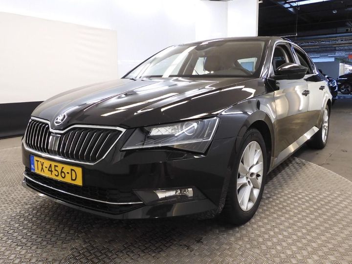 Photo 1 VIN: TMBAH9NPXK7029863 - SKODA SUPERB 