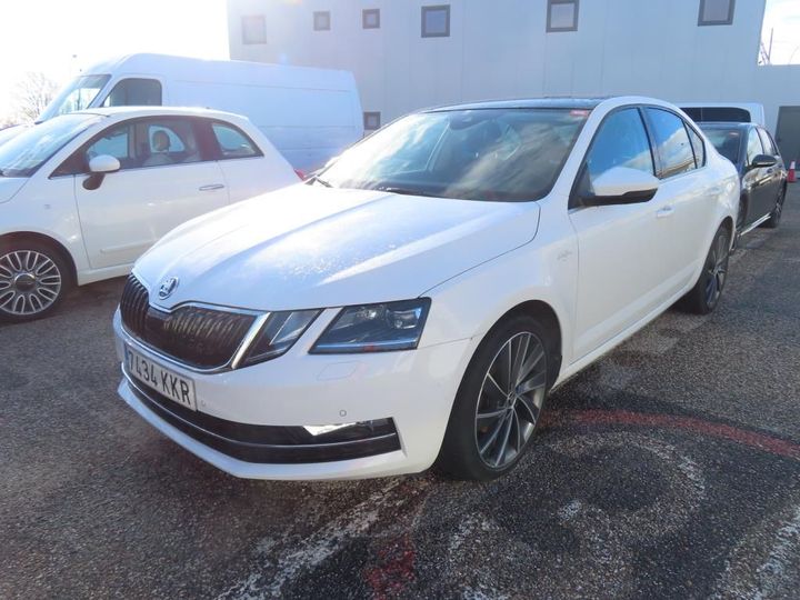 Photo 0 VIN: TMBAJ7NE2J0302261 - SKODA OCTAVIA 