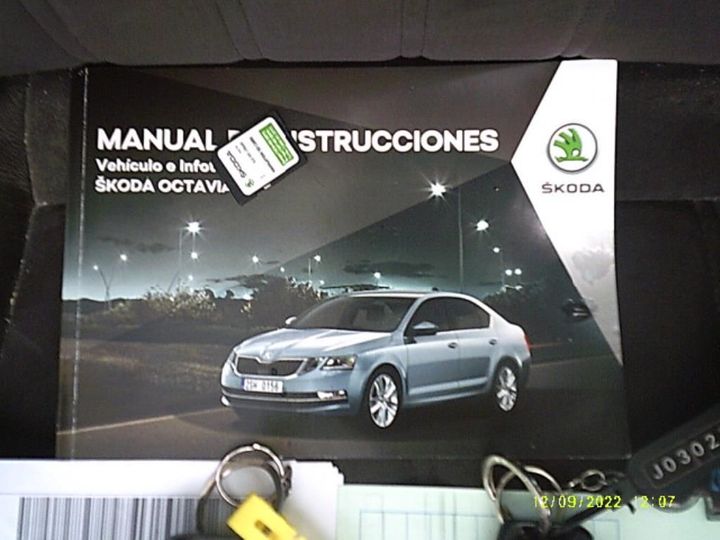 Photo 6 VIN: TMBAJ7NE2J0302261 - SKODA OCTAVIA 