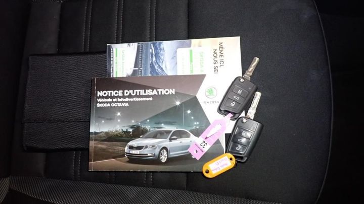 Photo 6 VIN: TMBAJ7NE3L0035988 - SKODA OCTAVIA 