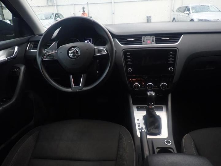 Photo 5 VIN: TMBAJ7NE4J0336735 - SKODA OCTAVIA 5P 