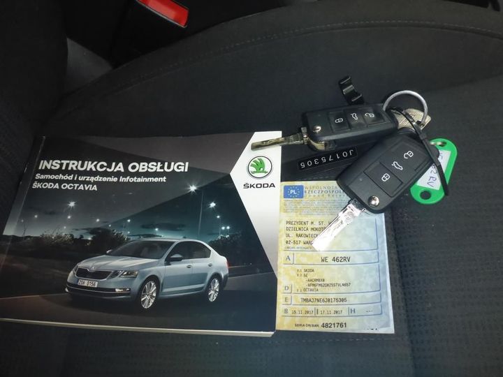 Photo 10 VIN: TMBAJ7NE6J0175305 - SKODA OCTAVIA 