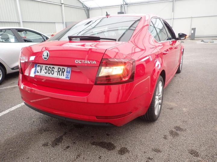 Photo 2 VIN: TMBAJ7NE6J0272147 - SKODA OCTAVIA 5P 