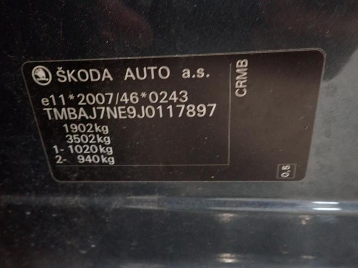 Photo 11 VIN: TMBAJ7NE9J0117897 - SKODA OCTAVIA 5P 