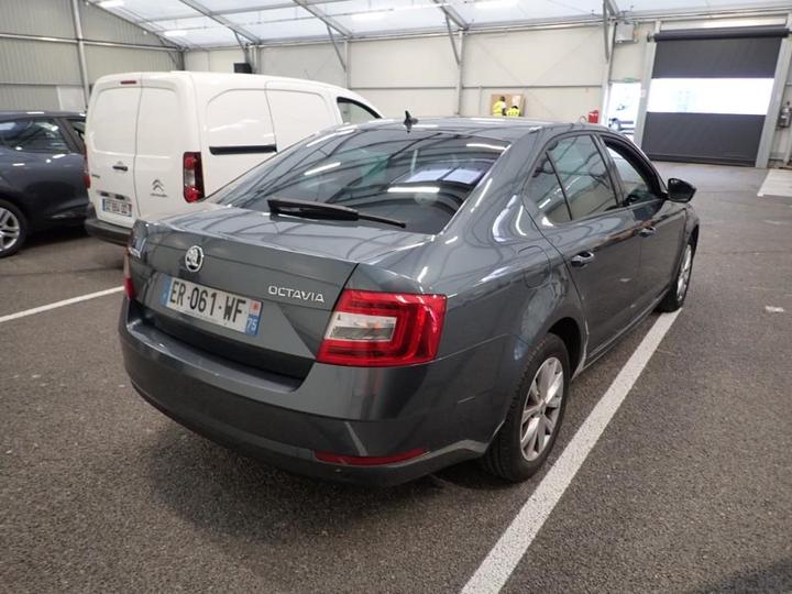 Photo 2 VIN: TMBAJ7NE9J0117897 - SKODA OCTAVIA 5P 