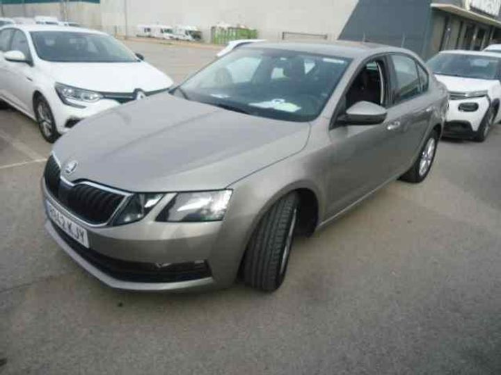 Photo 5 VIN: TMBAJ7NE9J0288987 - SKODA OCTAVIA 