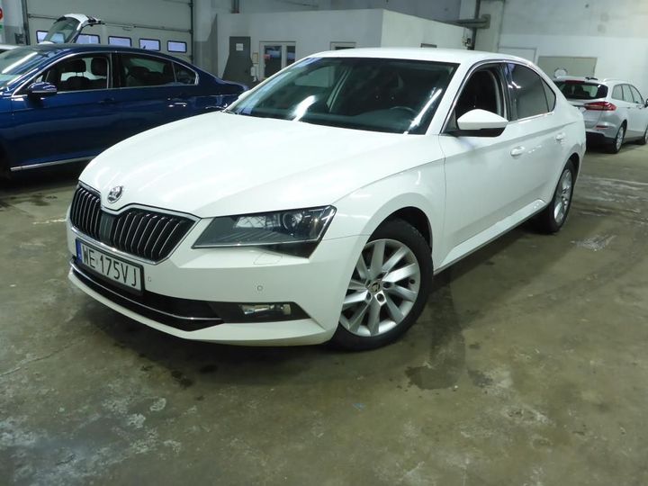 Photo 1 VIN: TMBAJ7NP4K7033304 - SKODA SUPERB 