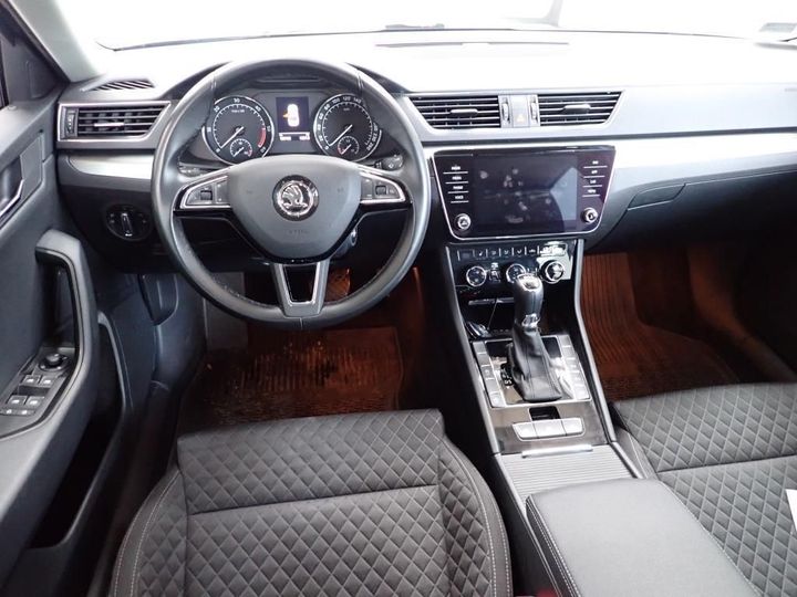 Photo 9 VIN: TMBAJ7NP6K7006511 - SKODA SUPERB 