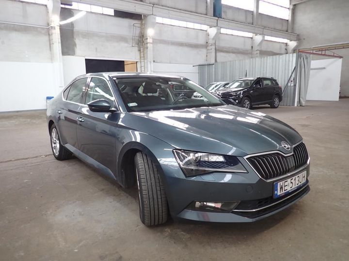 Photo 3 VIN: TMBAJ7NP6K7015533 - SKODA SUPERB 