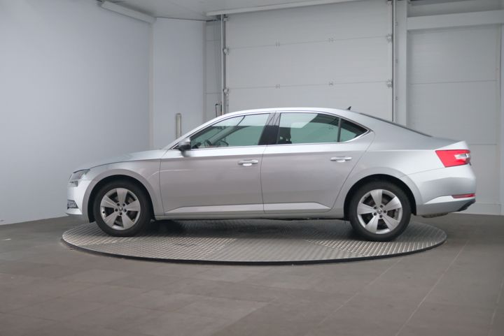 Photo 2 VIN: TMBAJ9NP0G7064133 - SKODA SUPERB 