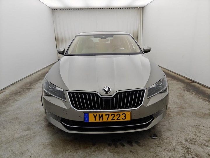 Photo 4 VIN: TMBAJ9NP0J7522549 - SKODA SUPERB 