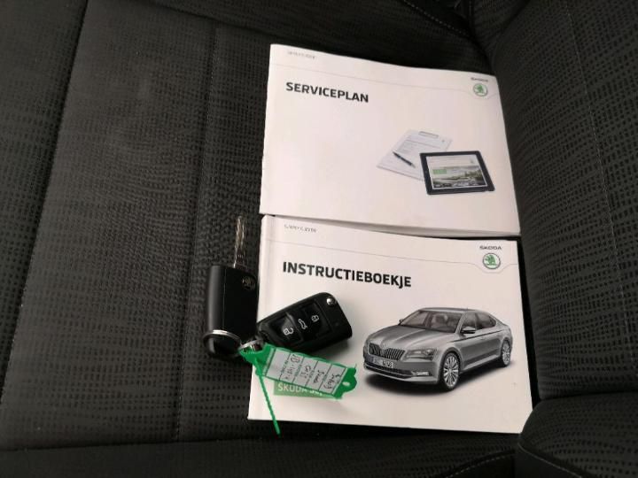 Photo 4 VIN: TMBAJ9NP1G7049687 - SKODA SUPERB 