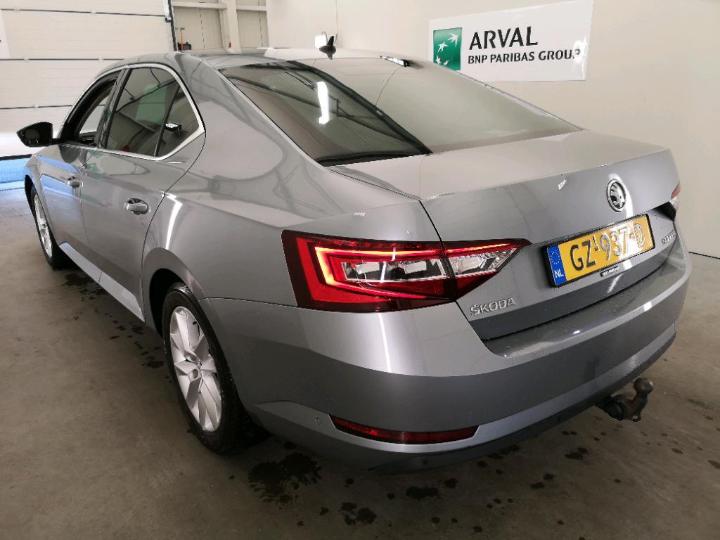 Photo 11 VIN: TMBAJ9NP2G7016973 - SKODA SUPERB 