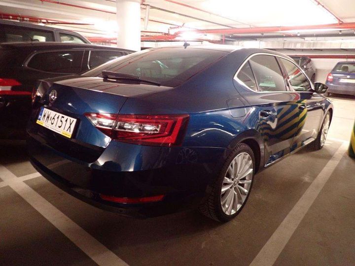 Photo 2 VIN: TMBAJ9NP2K7042661 - SKODA SUPERB 