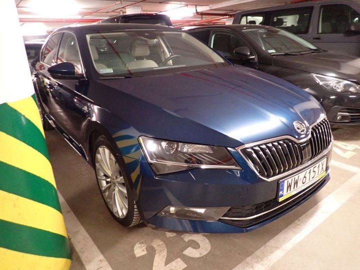 Photo 3 VIN: TMBAJ9NP2K7042661 - SKODA SUPERB 