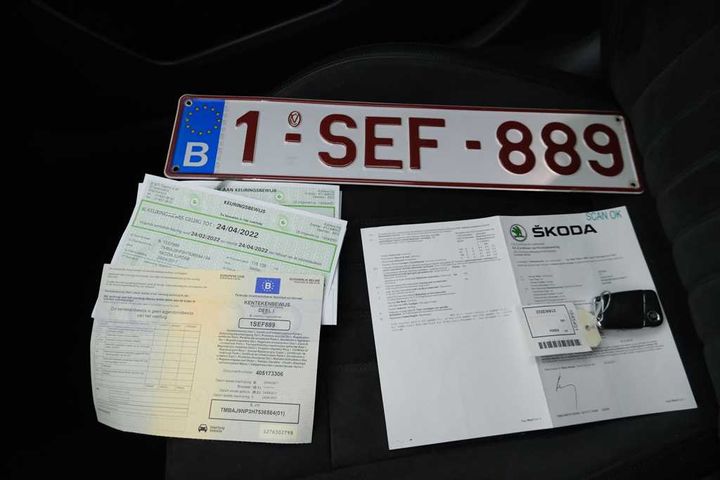 Photo 4 VIN: TMBAJ9NP3H7536584 - SKODA SUPERB &#3915 