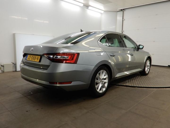 Photo 4 VIN: TMBAJ9NP6H7012782 - SKODA SUPERB 