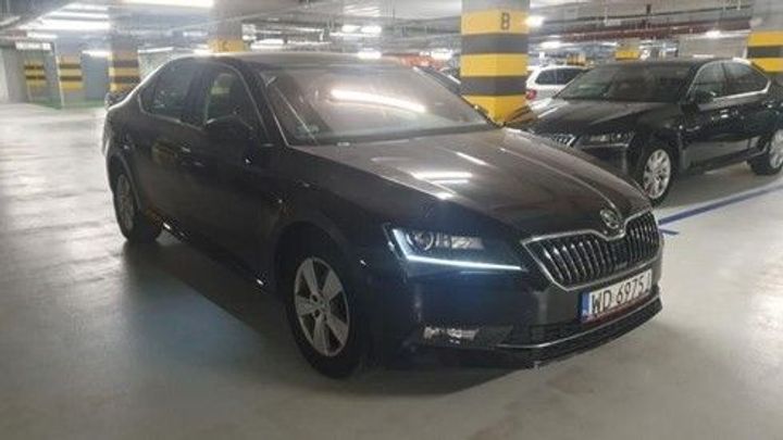 Photo 2 VIN: TMBAL7NP5J7505762 - SKODA SUPERB 