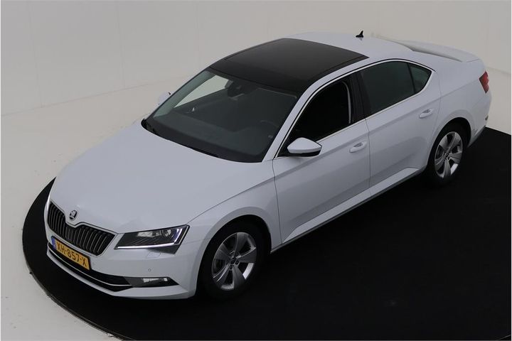 Photo 1 VIN: TMBAN9NP3K7025002 - SKODA SUPERB 