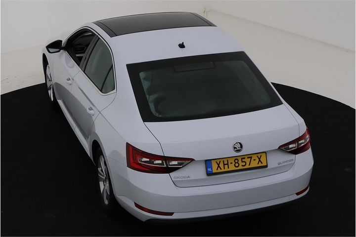 Photo 4 VIN: TMBAN9NP3K7025002 - SKODA SUPERB 