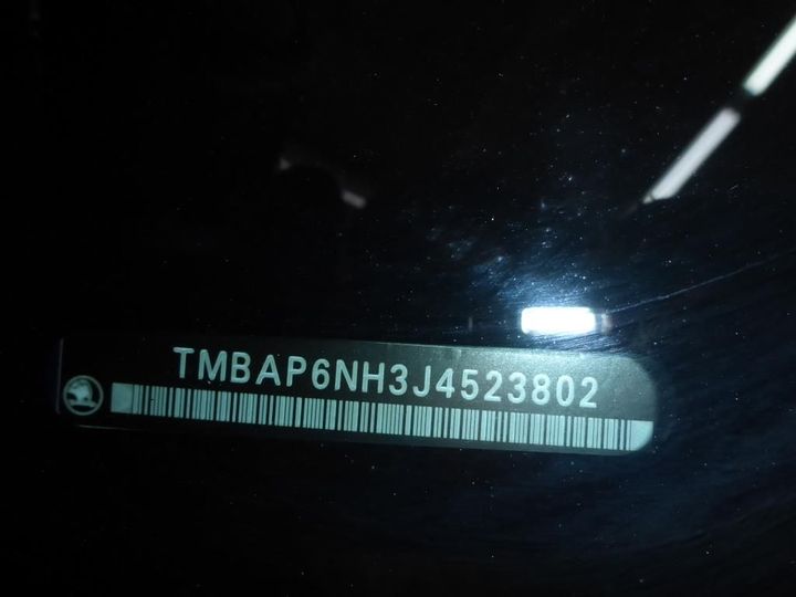 Photo 7 VIN: TMBAP6NH3J4523802 - SKODA RAPID 