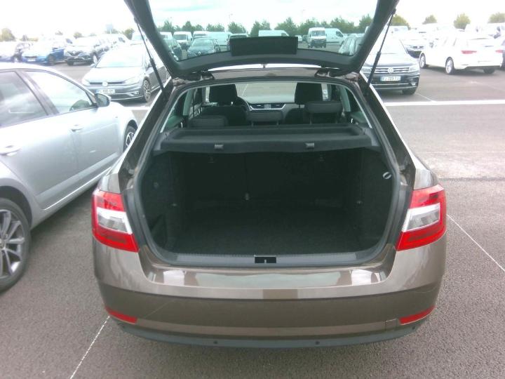 Photo 4 VIN: TMBAP7NE6L0058146 - SKODA OCTAVIA 