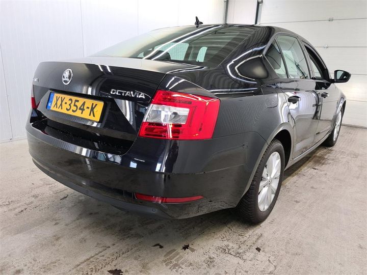 Photo 4 VIN: TMBAP7NEXK0132943 - SKODA OCTAVIA 