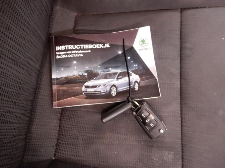 Photo 17 VIN: TMBAP9NE3J0111331 - SKODA OCTAVIA 