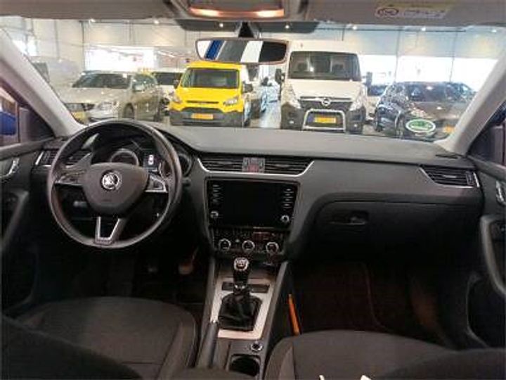 Photo 8 VIN: TMBAP9NE3J0247619 - SKODA OCTAVIA 