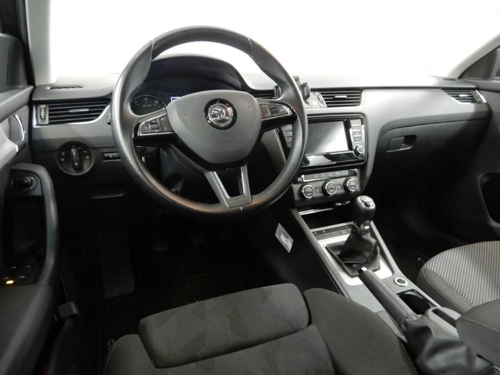 Photo 9 VIN: TMBAP9NE8H0039701 - SKODA OCTAVIA 