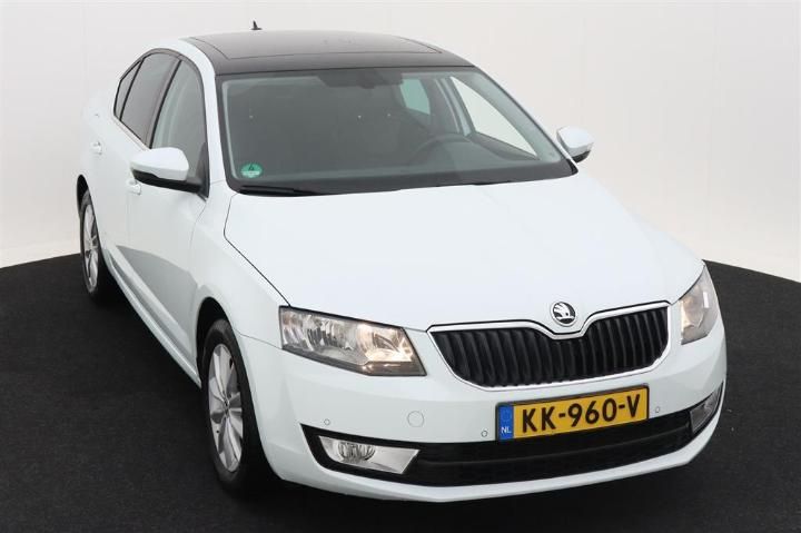 Photo 2 VIN: TMBAP9NEXH0039800 - SKODA OCTAVIA 