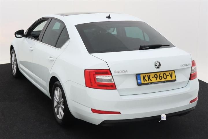 Photo 4 VIN: TMBAP9NEXH0039800 - SKODA OCTAVIA 