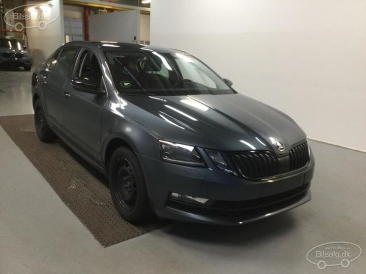 Photo 17 VIN: TMBAR9NE0L0118895 - SKODA OCTAVIA HATCHBACK 