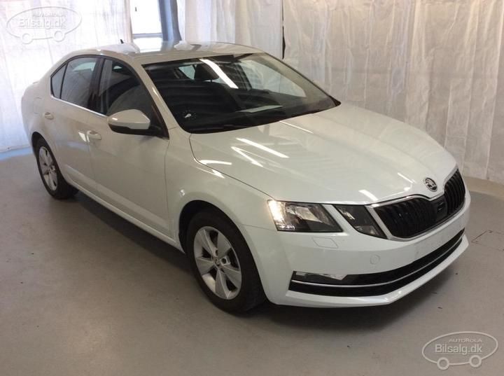 Photo 13 VIN: TMBAR9NE8K0106749 - SKODA OCTAVIA 