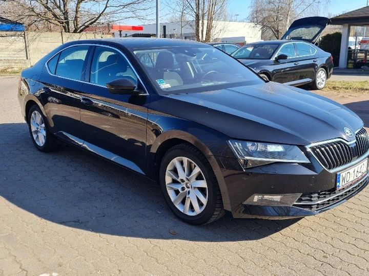 Photo 1 VIN: TMBCE9NP3H7529454 - SKODA SUPERB 