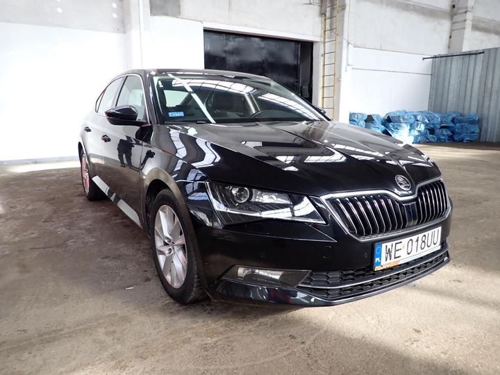 Photo 2 VIN: TMBCJ7NP9K7033369 - SKODA SUPERB 